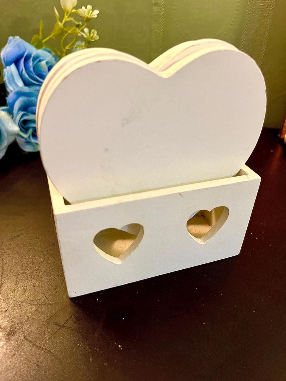 White Heart Wooden Coaster Set with Holder 5 Inch