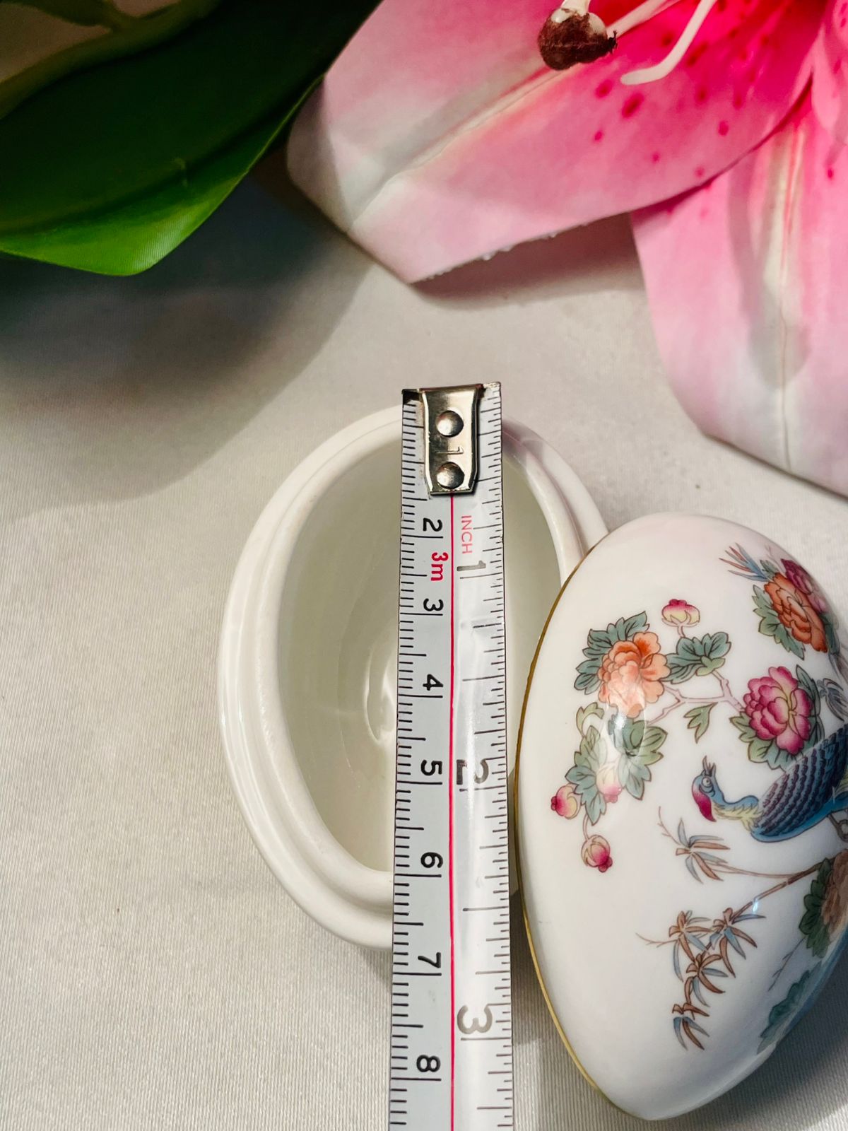 Wedgwood Floral Bird Lidded Trinket Box England 8cm