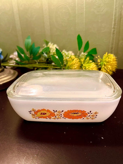 Pyrex Floral Lidded marble Baking Dish 16 cm