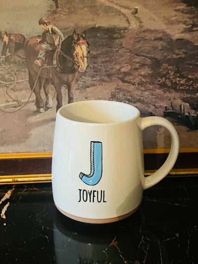 Vintage Ceramic Mug – Perfect for Tea, Coffee & Everyday Comfort
