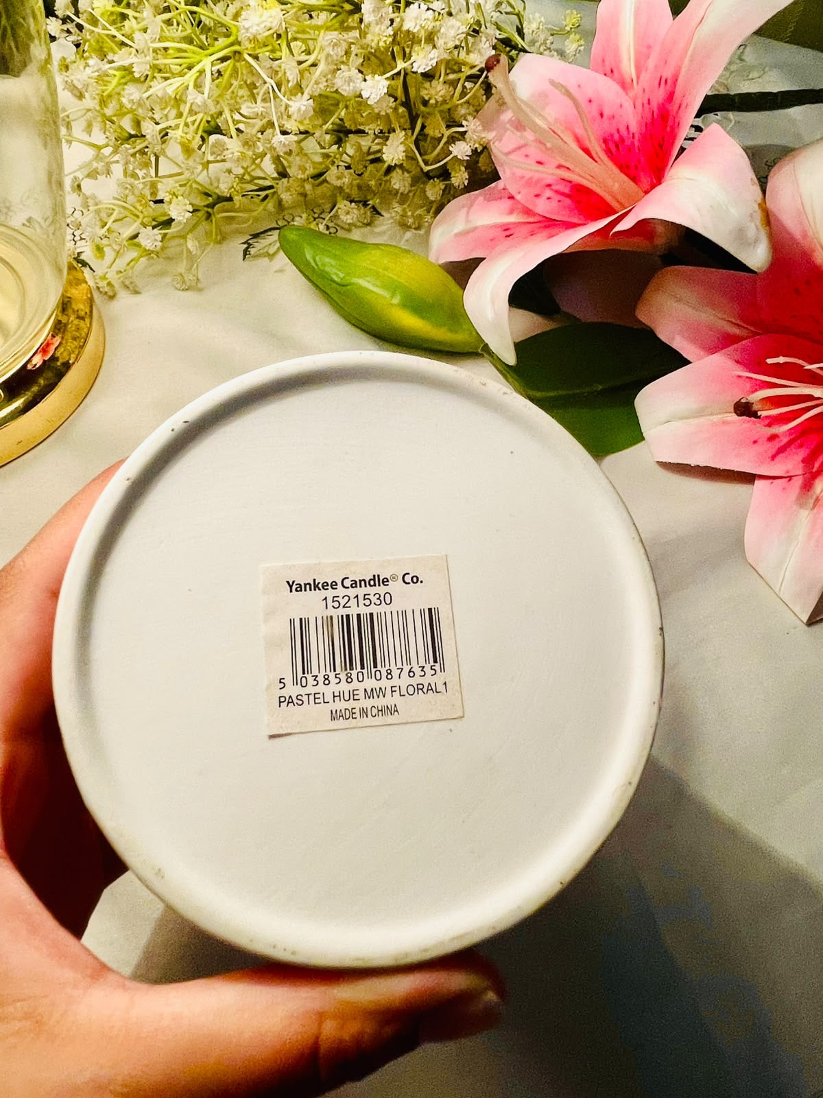 Yankee Candle White Floral Ceramic Wax Melt Burner – 5 Inch