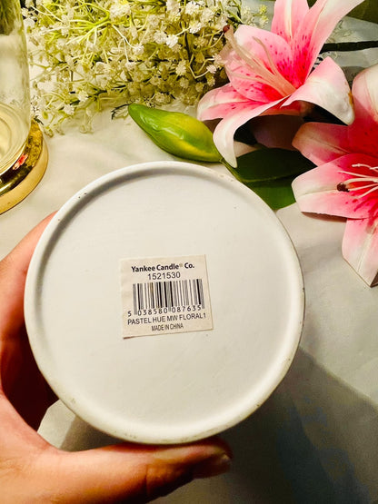 Yankee Candle White Floral Ceramic Wax Melt Burner – 5 Inch
