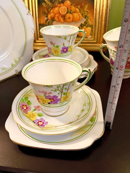 Hand Painted Fine Bone China Tea Set 13 Pieces Made in England