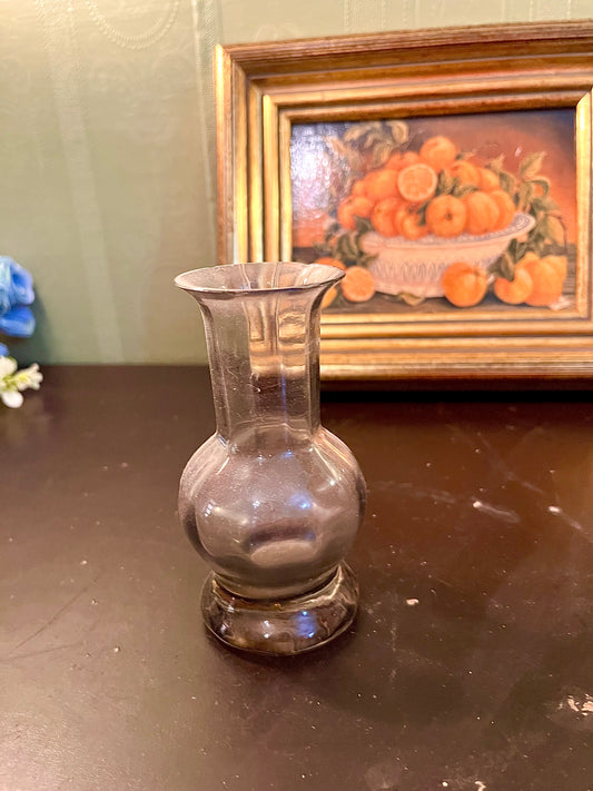 Small Clear Glass Bud Vase – Fluted Rim Decorative Flower Vase