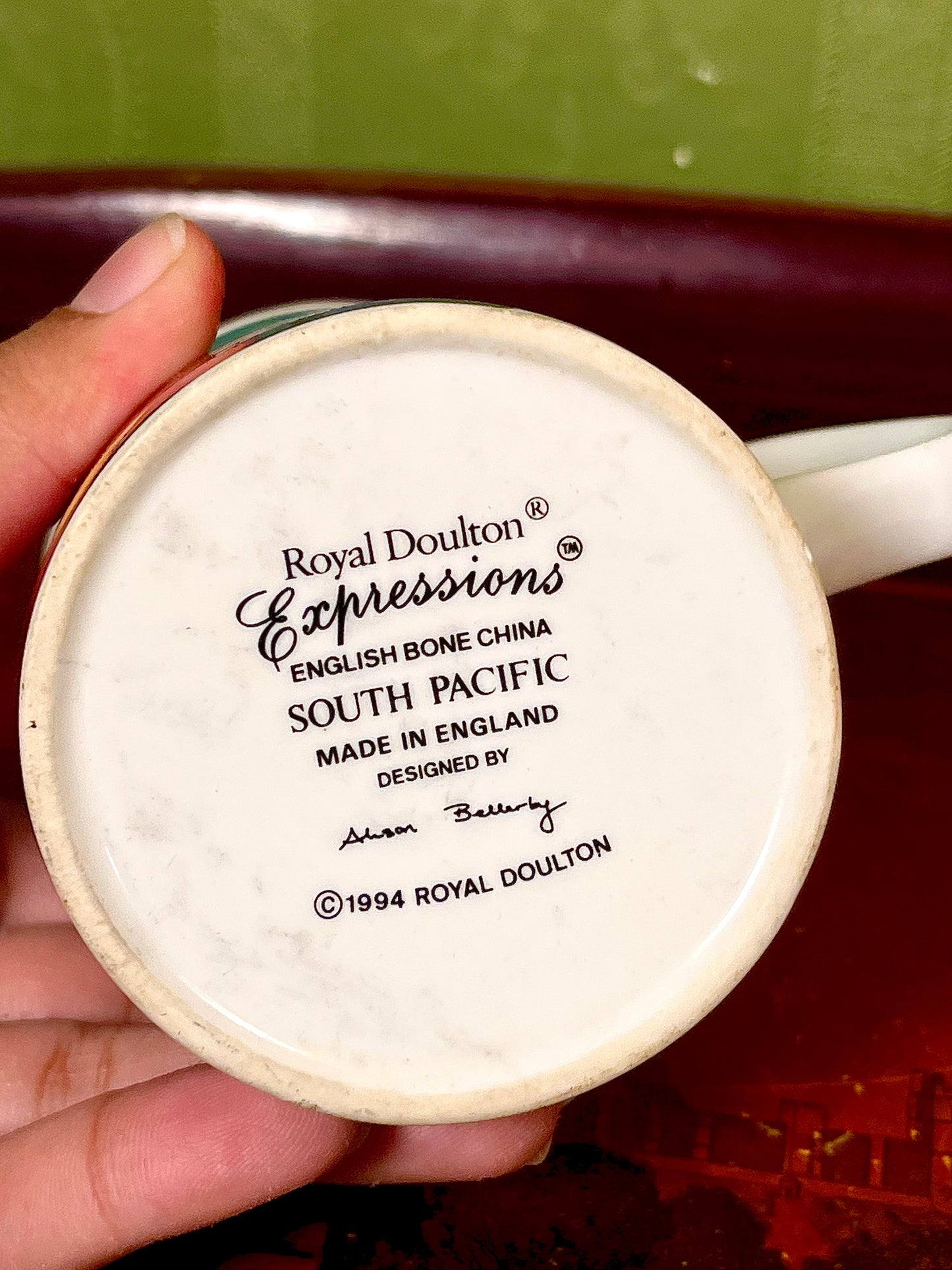 Royal Doulton Expressions South Pacific English Bone China Mug – Anton Barry 1994