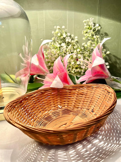 Vintage Round Woven Serving Basket Approx. 22 cm