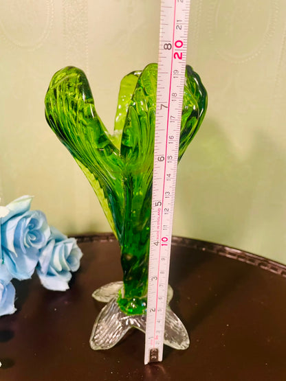 Vintage Green Crystal Lily Vase – 8 Inch Sculptural Floral Vase