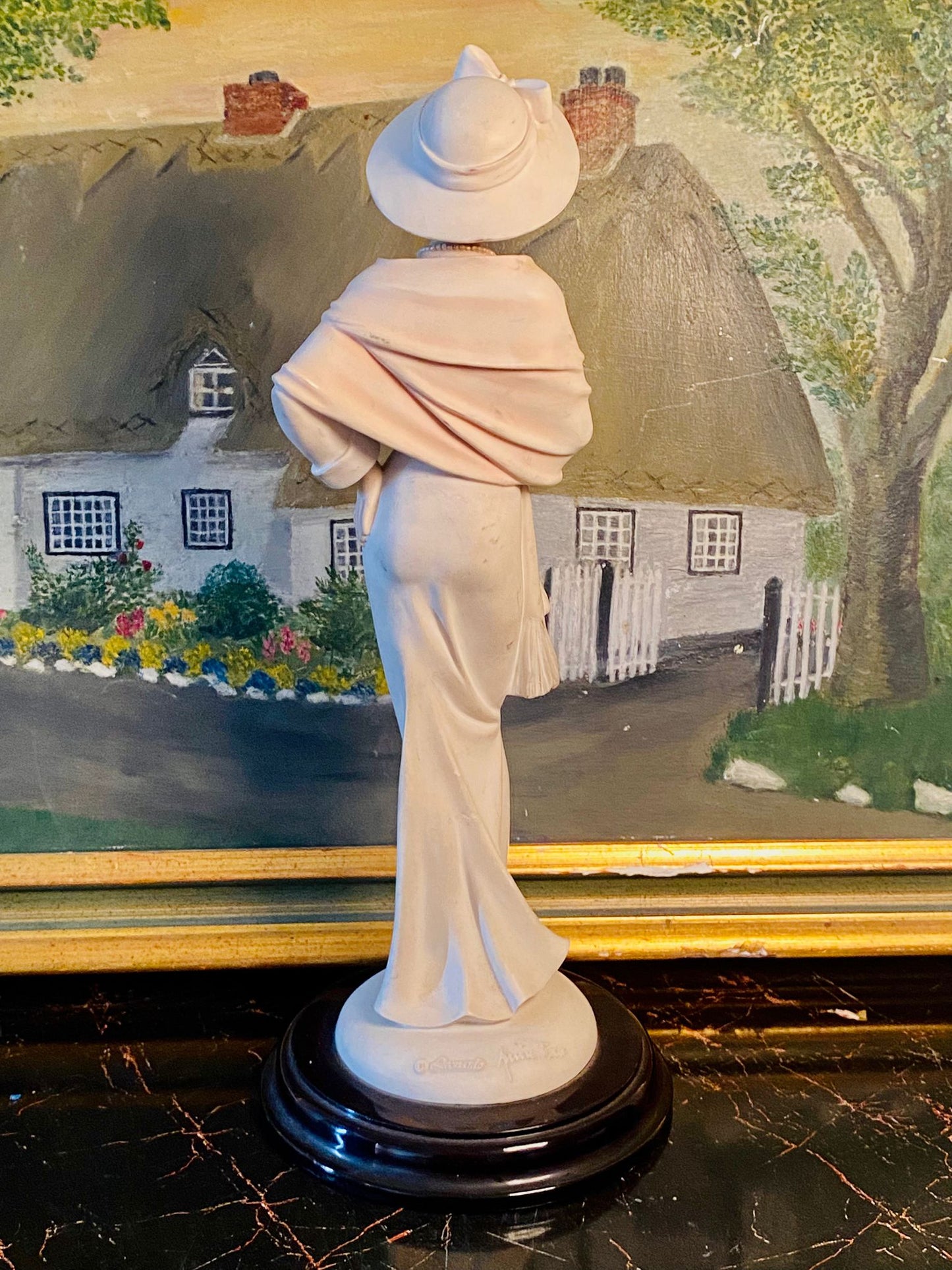 The Leonardo Collection Elegant Lady Figurine with Shawl & Hat – Tall Porcelain Sculpture – 12 Inches