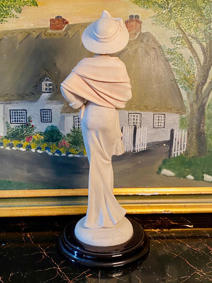 The Leonardo Collection Elegant Lady Figurine with Shawl & Hat – Tall Porcelain Sculpture – 12 Inches