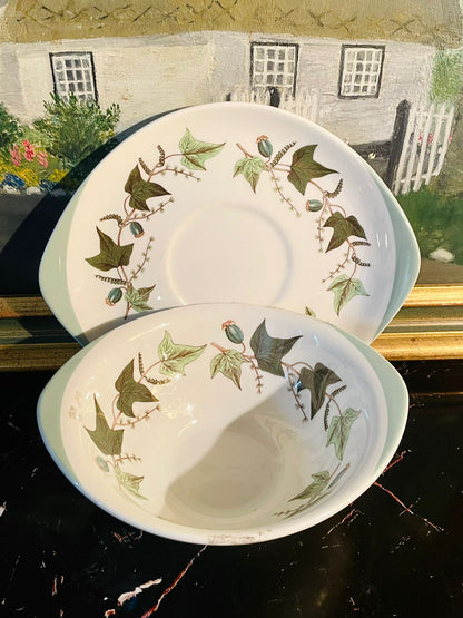 Vintage Ivy Leaf Pattern Soup Bowl & Saucer Set – Elegant English Porcelain