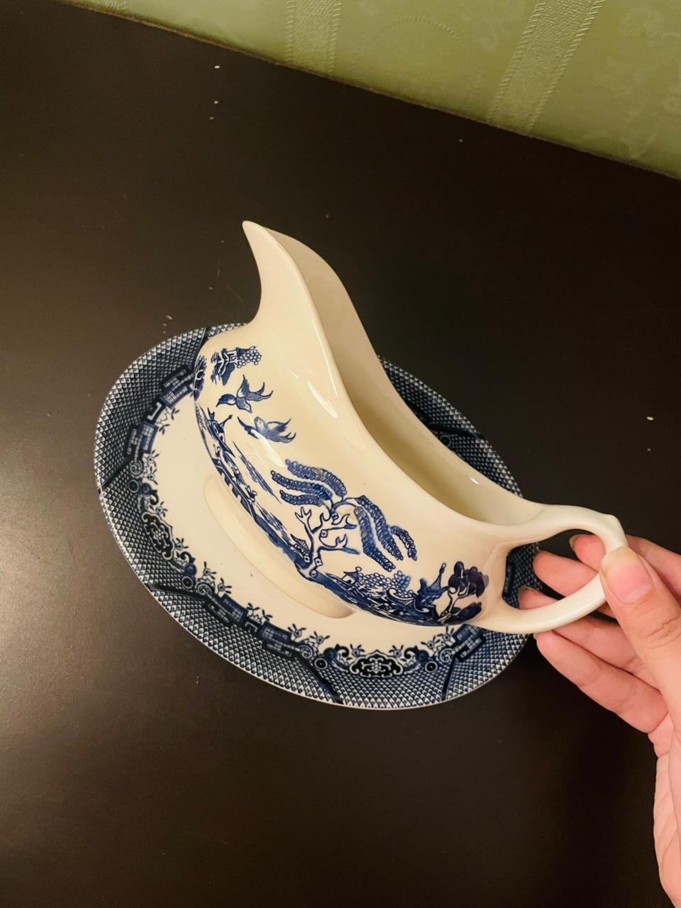 Old Willow English Ironstone Gravy Boat 8 Inch