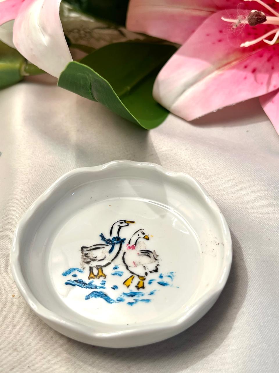 Hand-Painted French Faïence Goose Trinket Dish Signed Approx. 8 cm