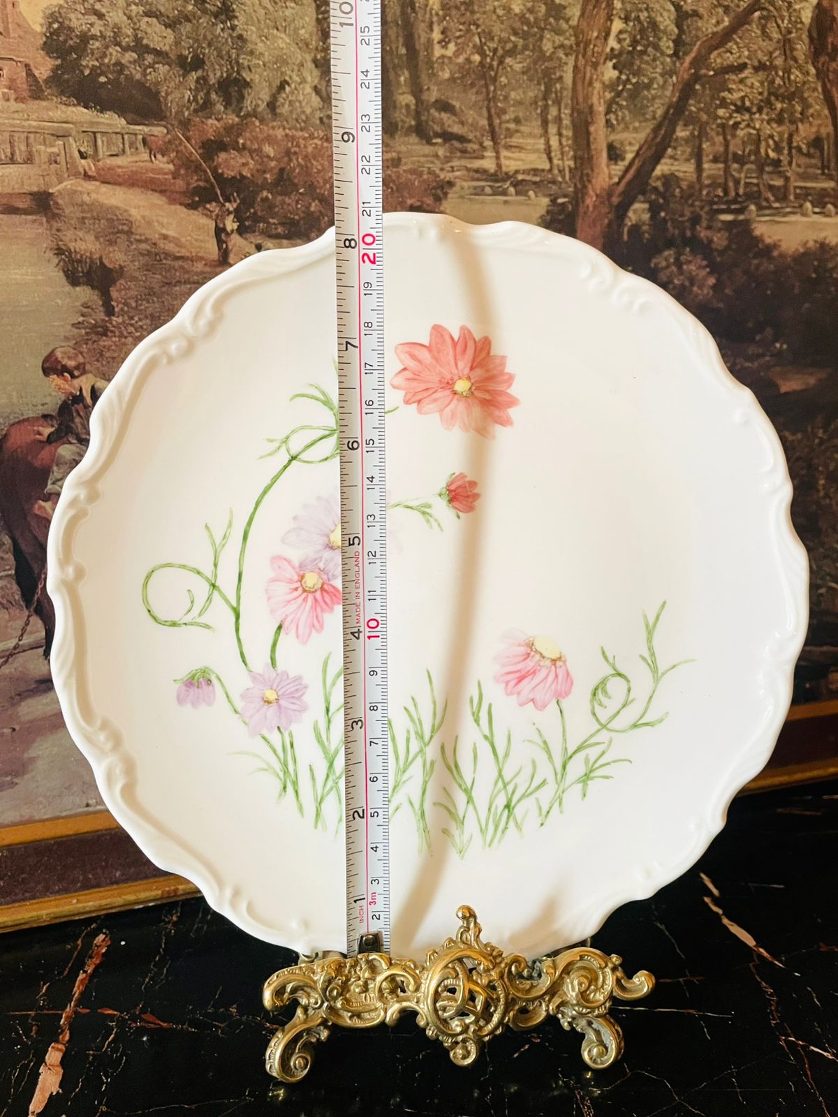 Vintage Hand-Painted Wildflower Plate – Pastel Pink & Lavender Cosmos on Scalloped Porcelain