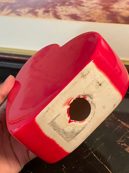 Bold Red Ceramic Heart Vase – Vintage Style Accent