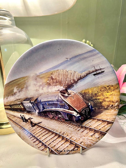 Davenport Queen of Scots Train Wall Plate – 8 Inch