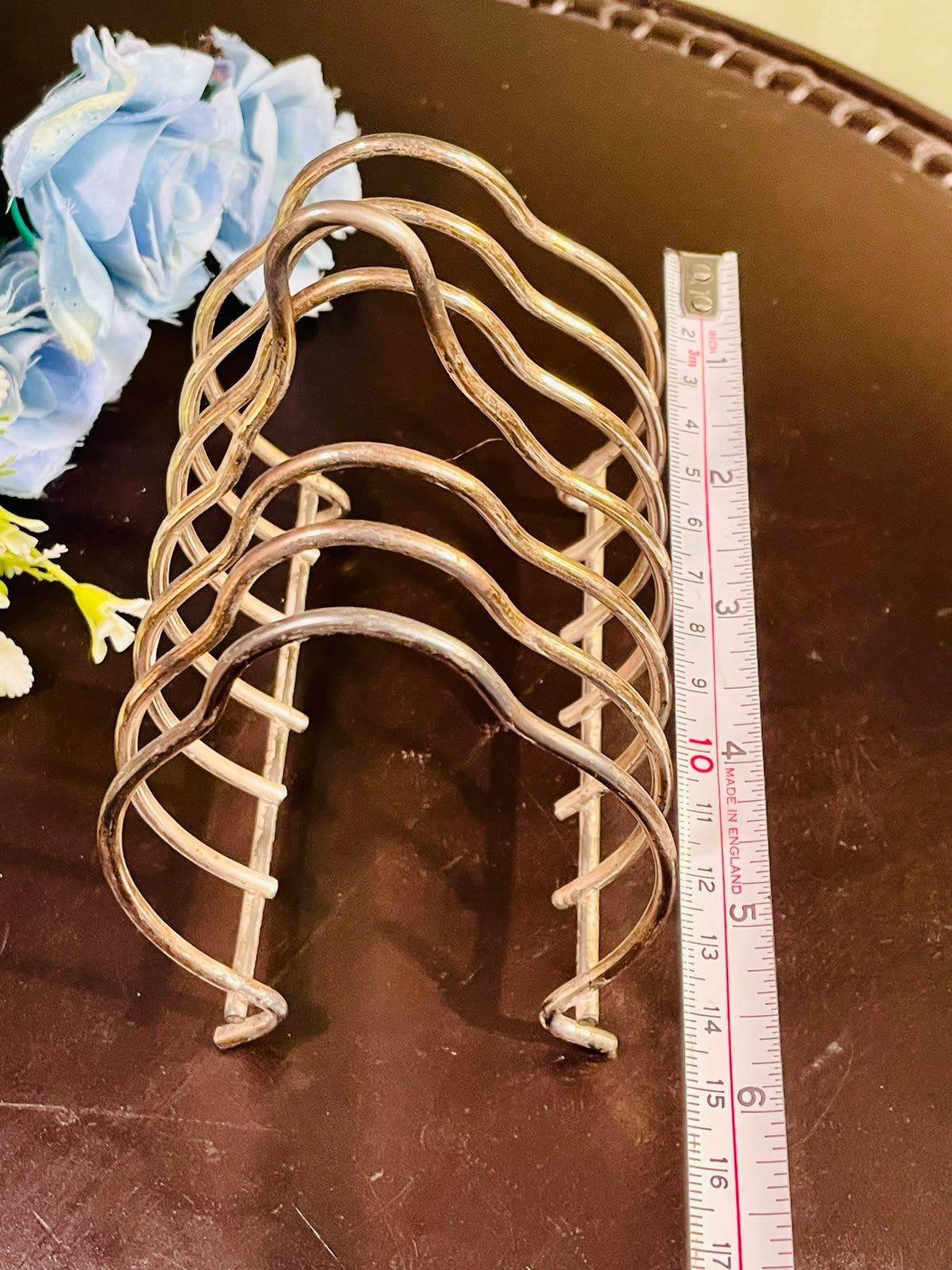 Chrome Toast Rack – 6 Slice Metal Bread Holder