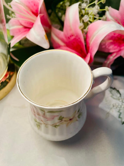 Billtons Montfort Floral Fine Bone China Mug – Approx. 4.5 Inch