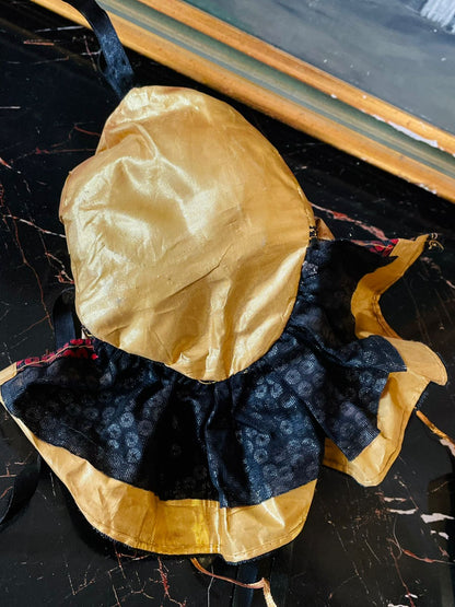 Vintage Venetian Style Wall hanging – Gold & Red Jester Design