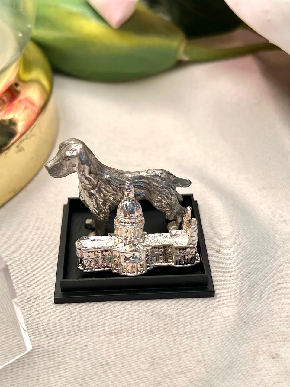 Miniature Silver-Tone Dog & Domed Building Figurines in Display Box Approx. 5 cm
