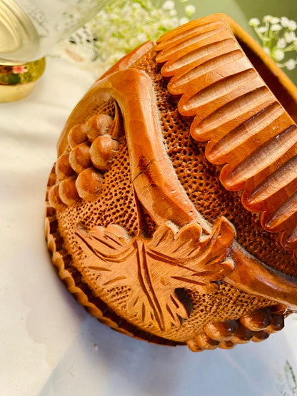 Carved Wooden Grape & Leaf Decorative Planter 6 in