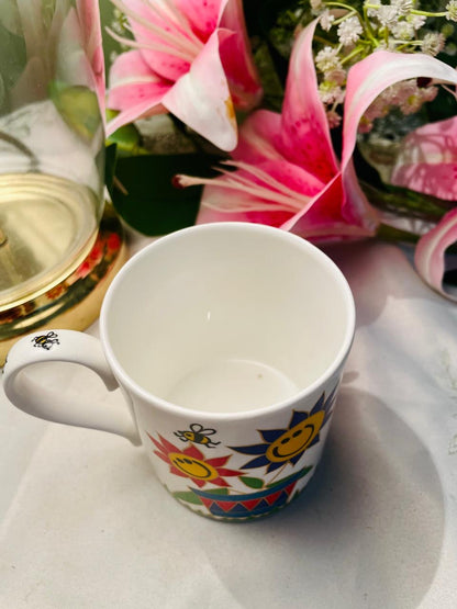 Smiley Flower Mug Red Blue Green Fine Bone China 9 cm