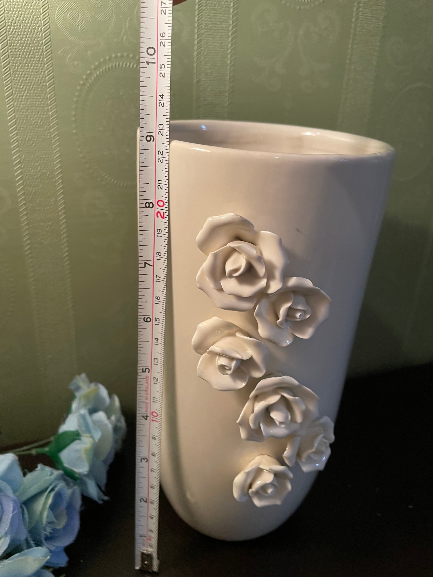 White Ceramic Rose Flower Vase Decorative Table Centerpiece