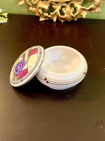 Vintage Round Ceramic Box