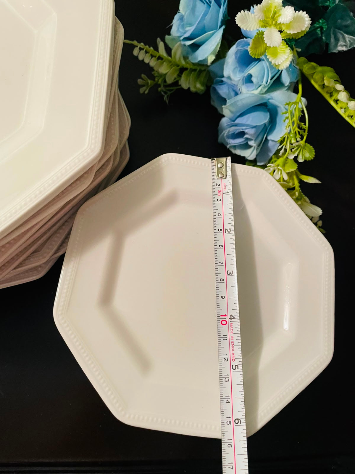 Johnson Bros Heritage White Octagonal Dinner & Quarter Plate Set 8 persons