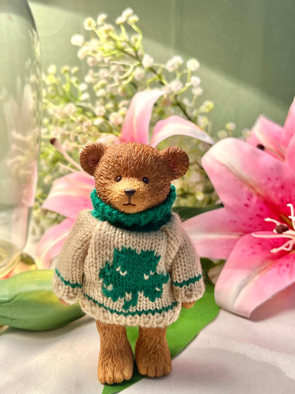 Teddy Bear Figurine in Knitted Christmas Tree Sweater – Approx. 11 cm