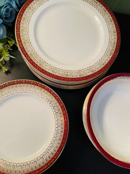 Majestic Royal Grafton Fine Bone China Dinner Set – Made in England – 18 Pieces