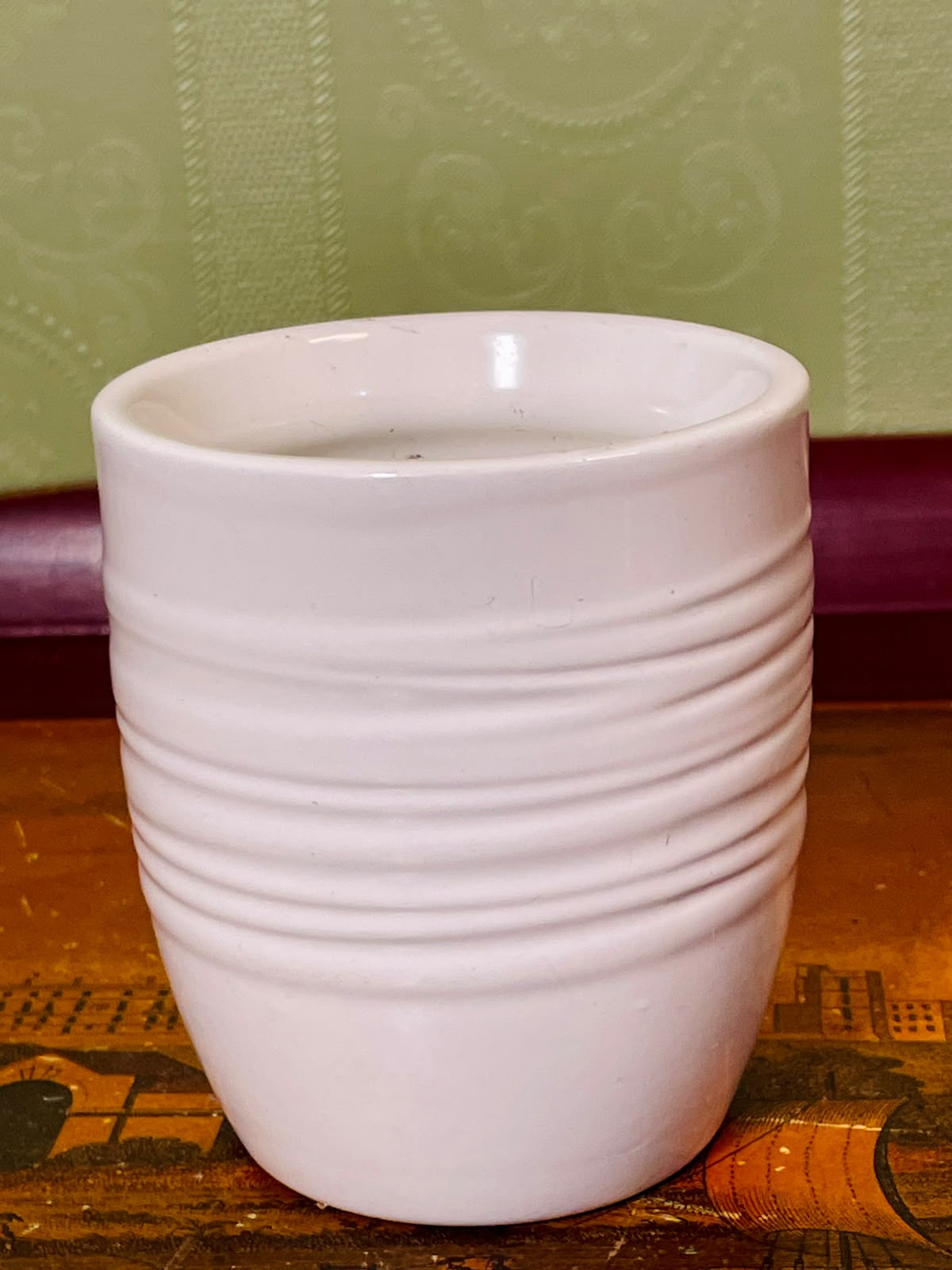 White Ribbed Ceramic Tumbler – 4 Inch Minimalist Cup