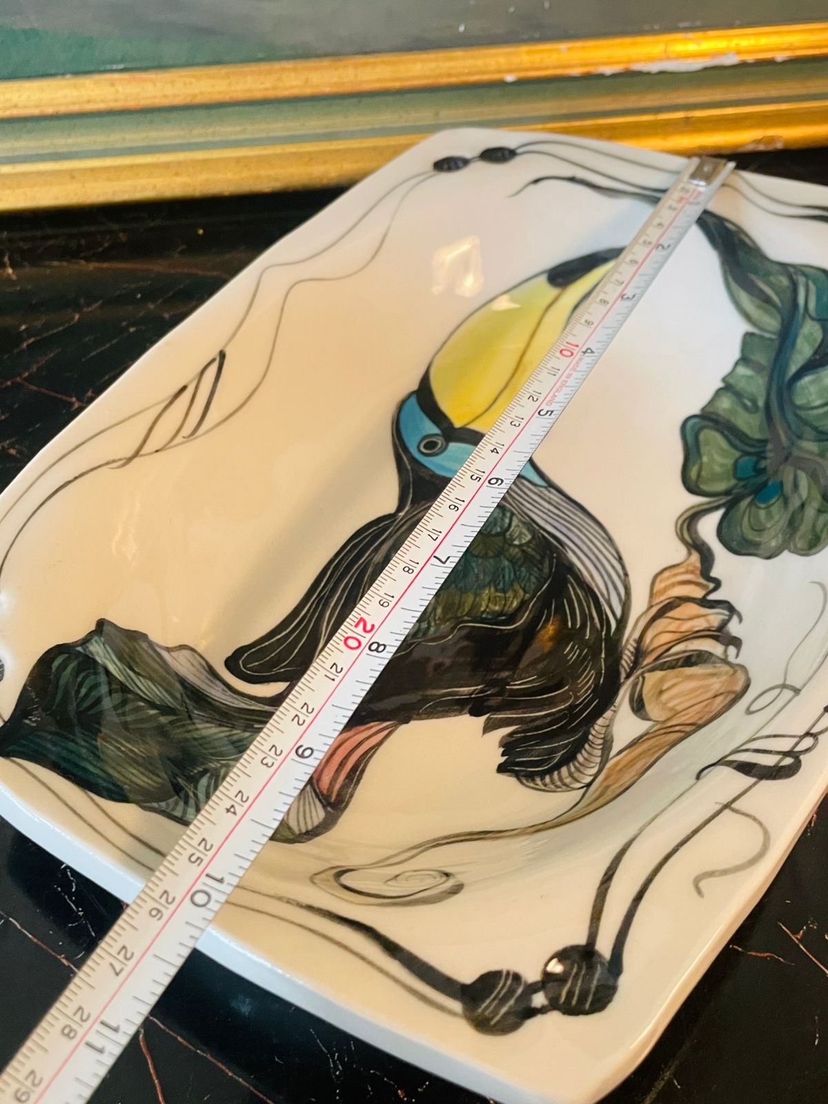 Hand-Painted Porcelain Bowl with Toucan Design – 11 Inches – Contemporary Art Deco Style