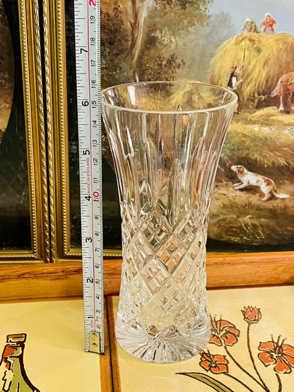 Set of 2 Cut Crystal Vases – Elegant Diamond Pattern Home Décor