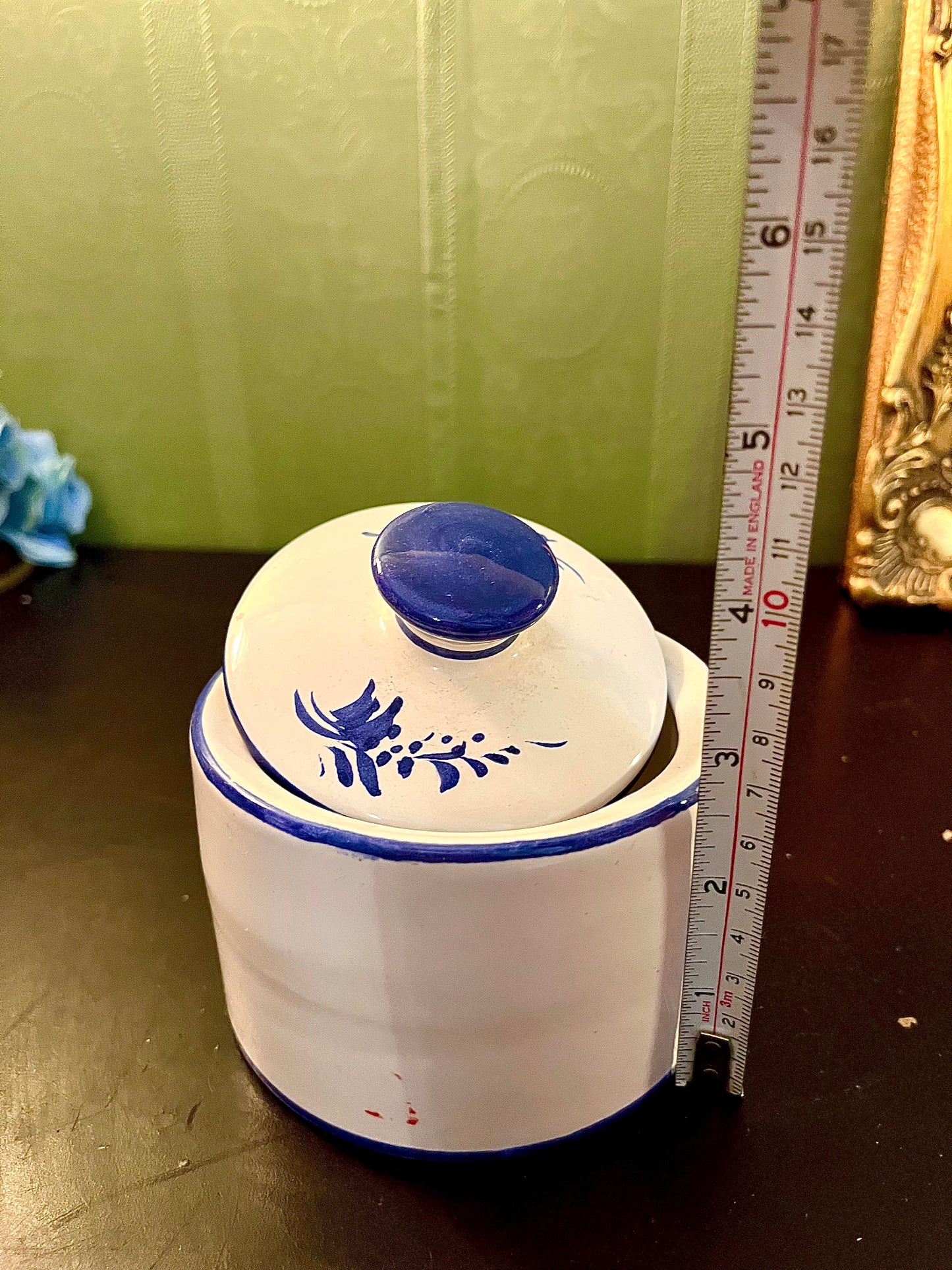 Blue & White Ceramic Sugar Bowl – Lidded Condiment Jar
