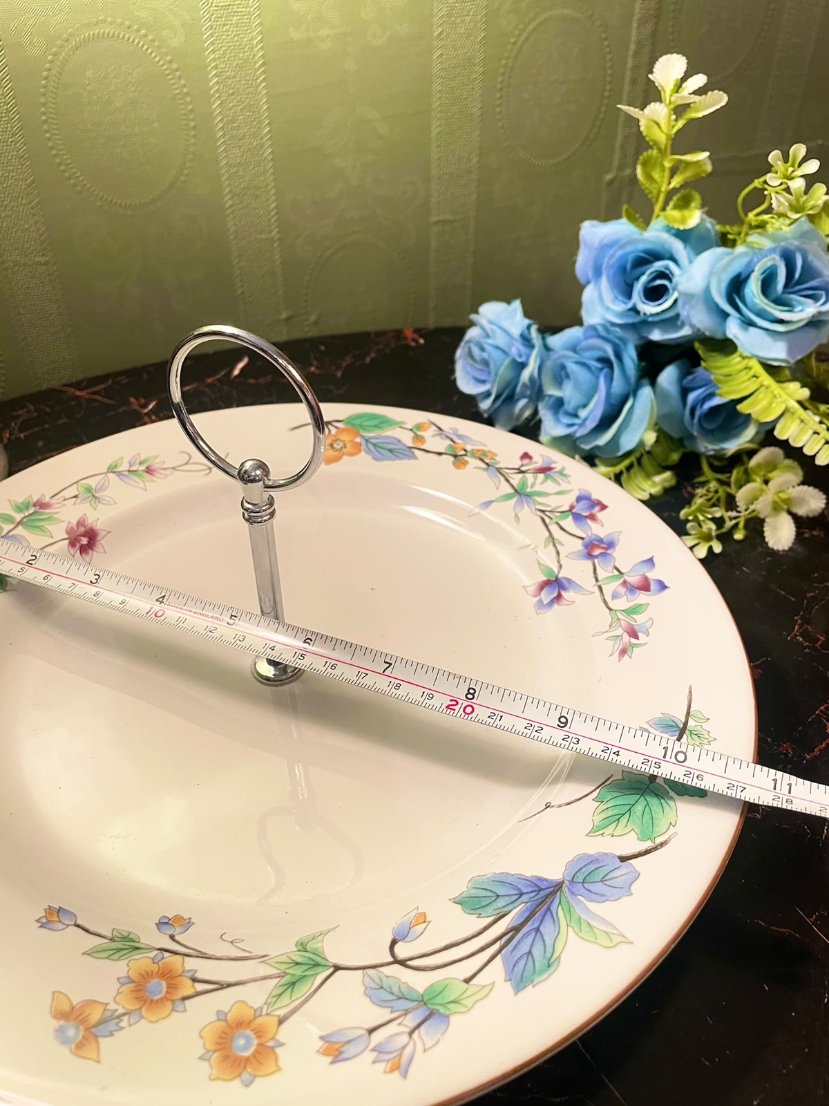 Woodhill Floral Handled Serving Plate