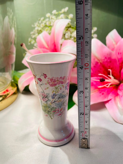 Norstock Ceramics Pink Floral Vase Approx. 11 cm
