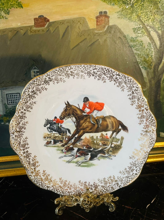 duchessengland, bonechina, vintageplate, foxhuntdecor, equestrianart, englishporcelain, collectorplate, countrysidecharm, antiqueplate, sunsetkitchen, vintagehomepakistan, goldrimplate, englishheritagechina