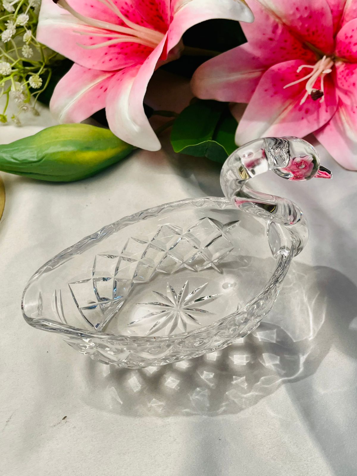 Clear Cut Crystal Swan Decorative Dish 5.5 in