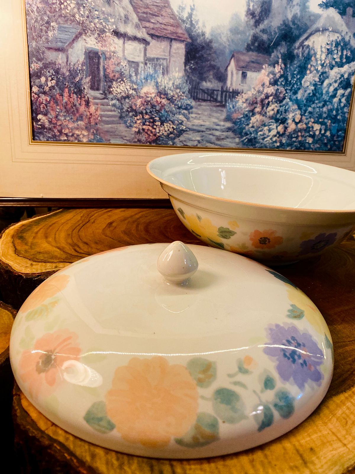 Vintage Idsummer Floral Covered Serving Bowl