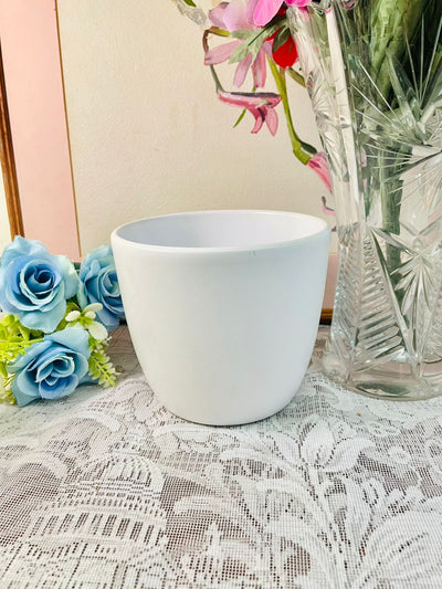 Vintage Matte White Ceramic Planter Pot – Minimalist