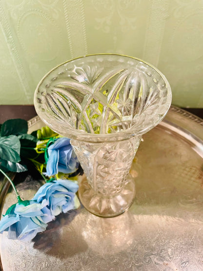 Clear Crystal Starburst Vase – 6.5 Inch