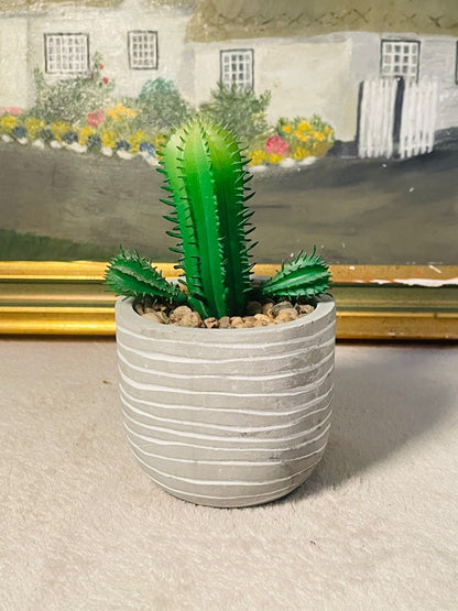 Ceramic Artificial Cactus Succulent Planter – Faux Plant in Pot – Home or Office Decor