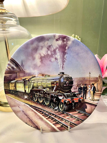 Davenport Flying Scotsman Train Wall Plate – 8 Inch