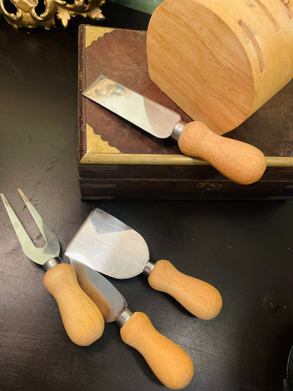 Wooden Cheese Knife Block Set With Four Knives