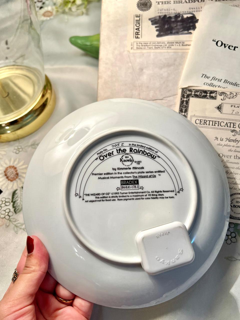 Knowles Over the Rainbow Wizard of Oz Collector Plate 8 in