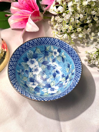 Blue Floral Porcelain Bowl with Geometric Border – 13 cm