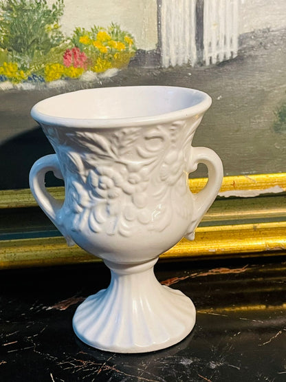 whiteceramicvase, vintageurn, dualhandlevase, classicdecor, victorianstyle, shabbychicdecor, tabletopvase, elegantaccent, homedecorideas, sunsetkitchenfinds, floralvase, cottagecoredecor