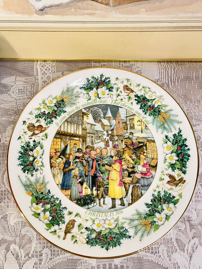 Christmas Carolers Collectible Plate – 1986 Vintage Holiday Souvenir