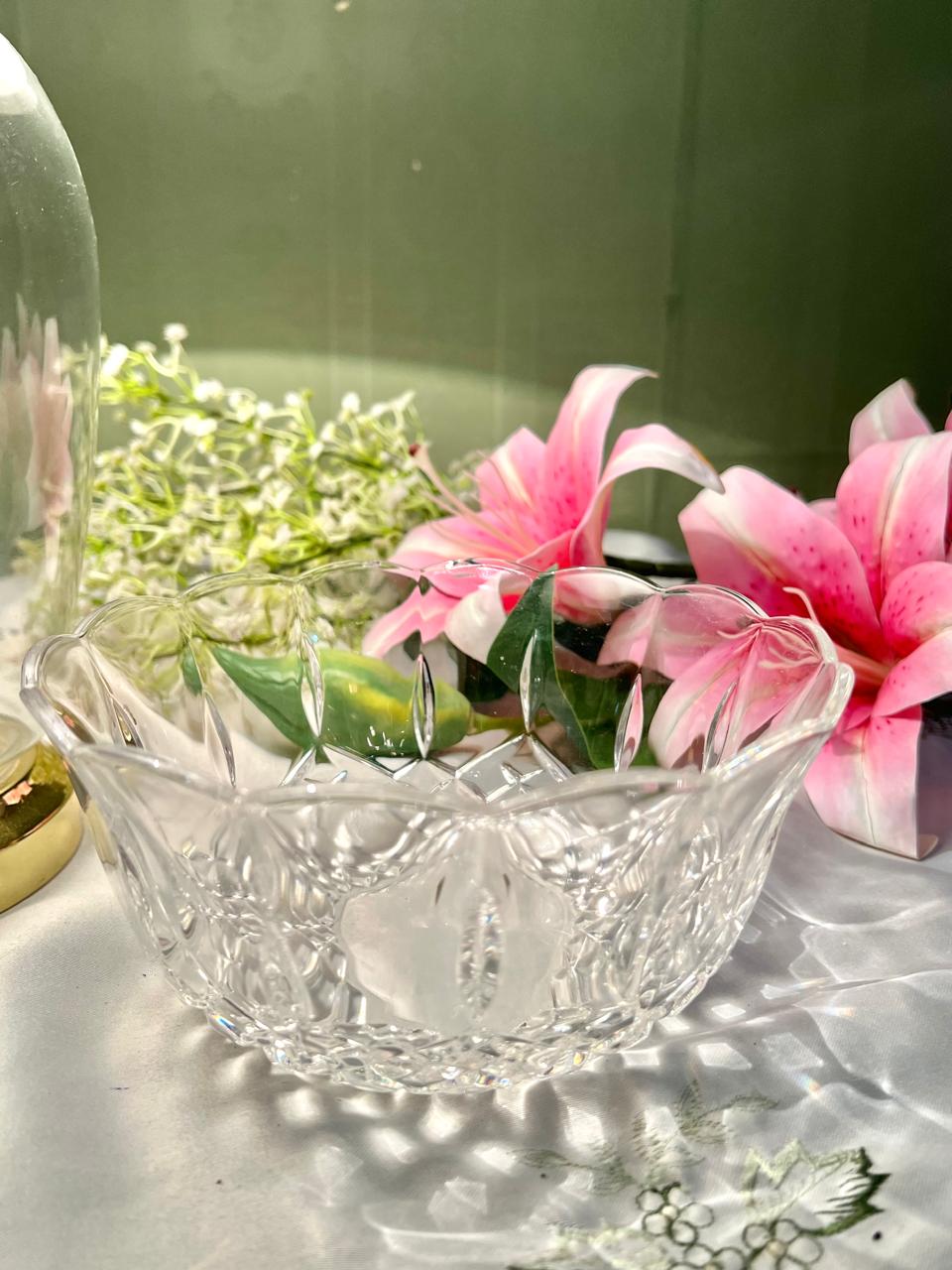 Vintage Cut Crystal Large Serving Bowl – 7 Inch