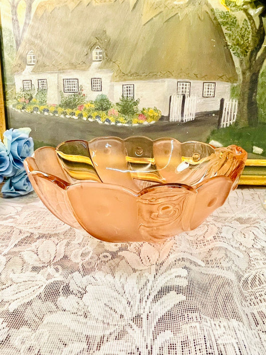 Vintage  Amber Glass Bowl – Elegant Cottage-Core Home Decor